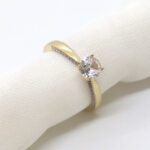 anillo de compromiso tiara