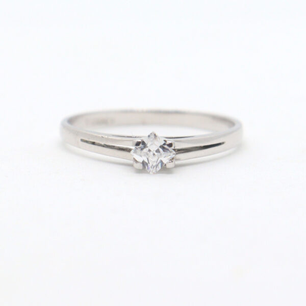 Anillo de compromiso